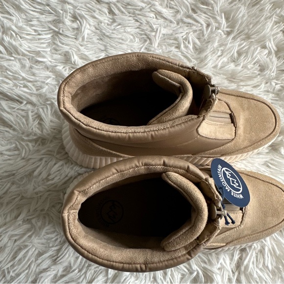 White Mountain Downtown High Top Boots Sand Size 7 New In Box - Picture 9 of 11